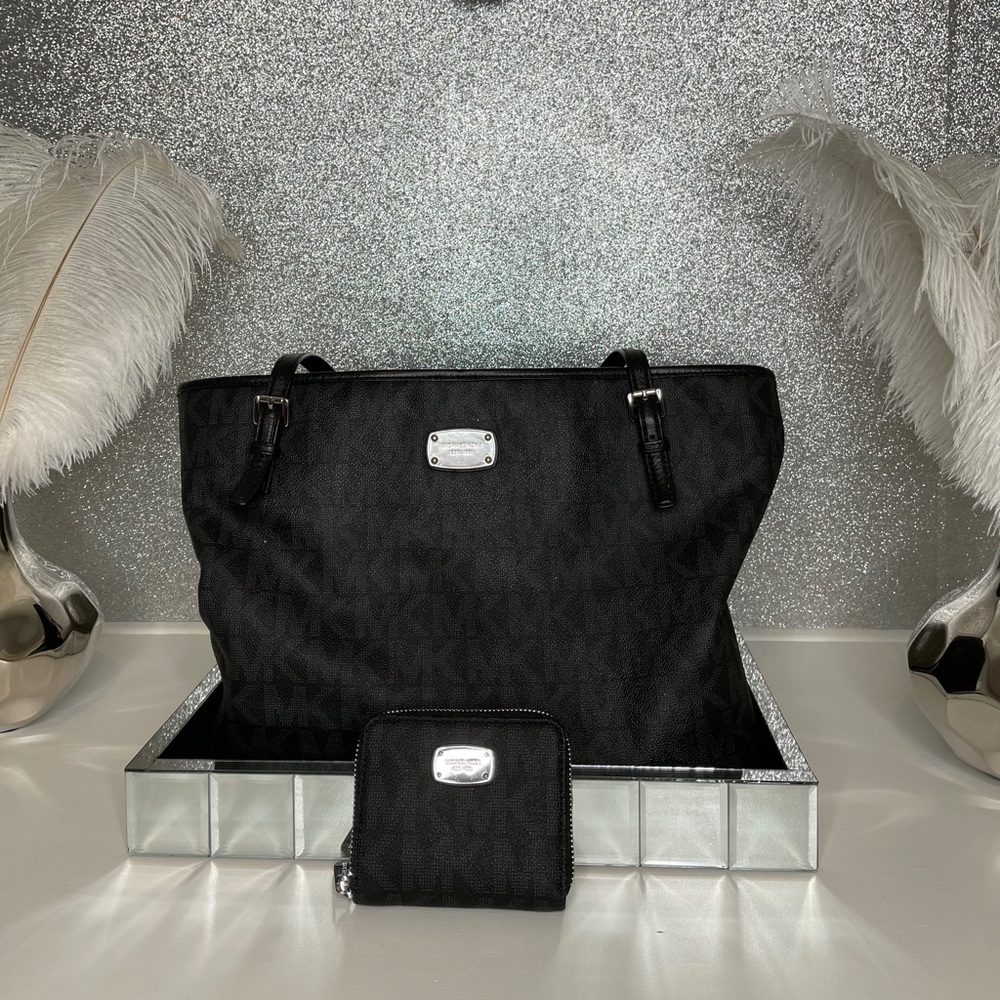 Michael Kors diaper bag with matching new wallet